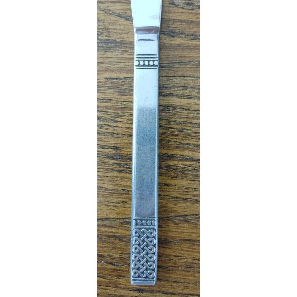 MSI knife marked